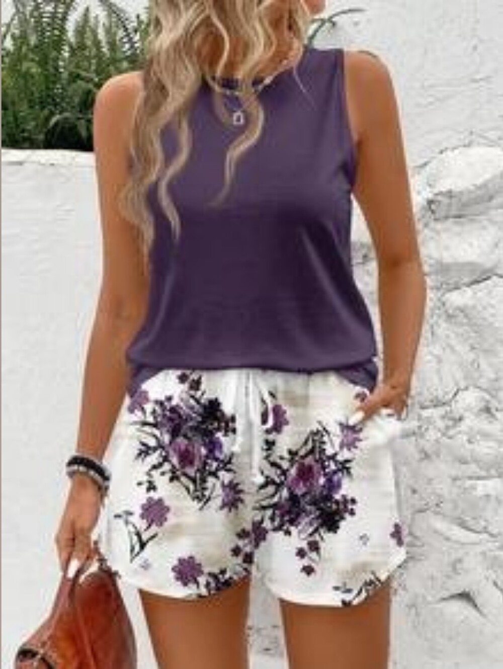 Nwt Emery Rose Casual Floral Drawstring White Shorts with Purple Accents Size XL